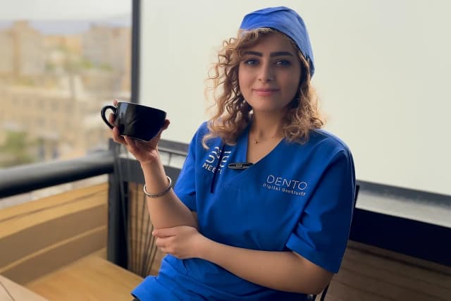 دکتر هدی صالحی